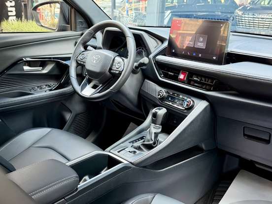 TOYOTA-YARIS CROSS-2026