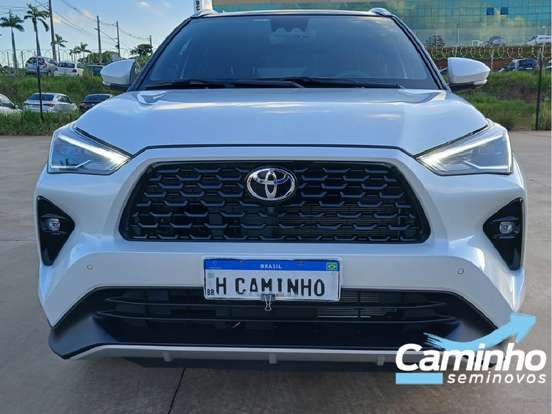 TOYOTA-YARIS CROSS-2026
