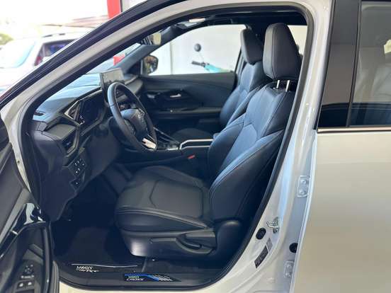 TOYOTA-YARIS CROSS-2026