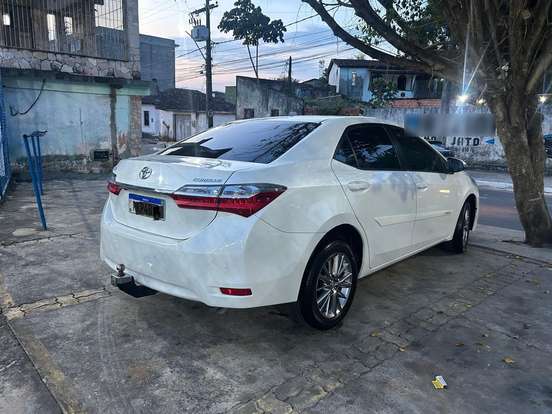 TOYOTA-COROLLA-2017