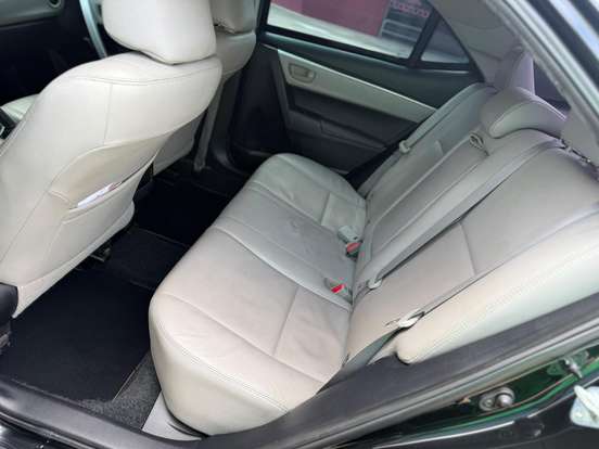 TOYOTA-COROLLA-1.8 GLI UPPER 16V FLEX 4P AUTOMÁTICO TOYOTA-COROLLA-2017
