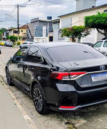 TOYOTA-COROLLA-2024