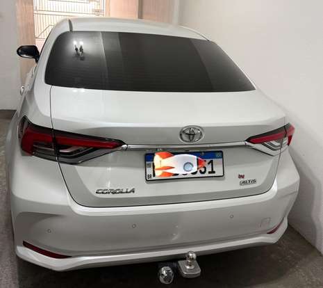 TOYOTA-COROLLA-2021