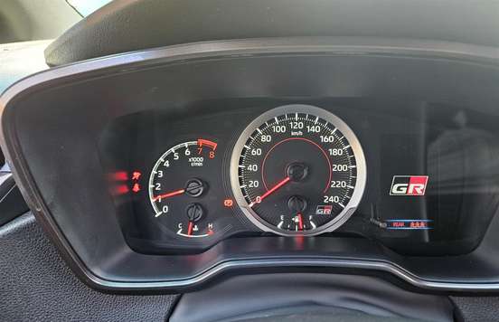 TOYOTA-COROLLA-2021