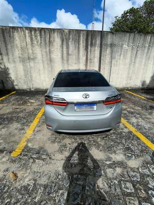 TOYOTA-COROLLA-2018