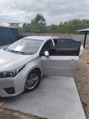 TOYOTA-COROLLA-2015