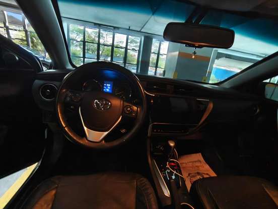 TOYOTA-COROLLA-2017