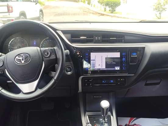 TOYOTA-COROLLA-2018