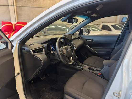 TOYOTA-COROLLA CROSS-2023