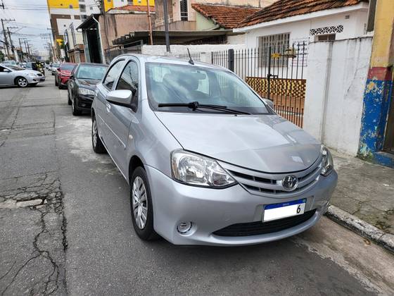 TOYOTA ETIOS 1.3 X 16V FLEX 4P MANUAL