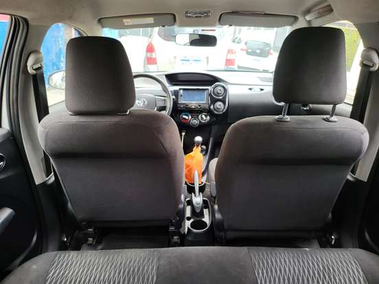 TOYOTA-ETIOS-2016