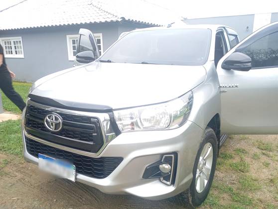 TOYOTA HILUX 2.7 SR 4X2 CD 16V FLEX 4P AUTOMÁTICO