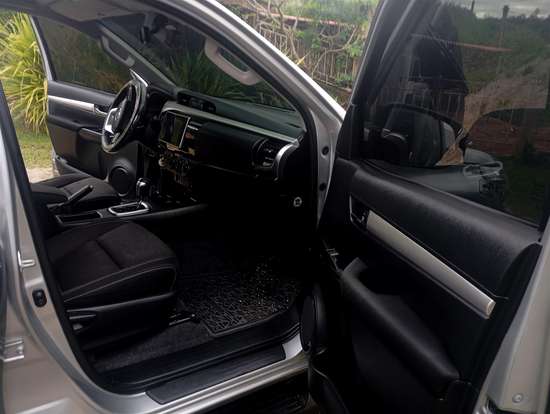 TOYOTA-HILUX-2.7 SR 4X2 CD 16V FLEX 4P AUTOMÁTICO TOYOTA-HILUX-2018