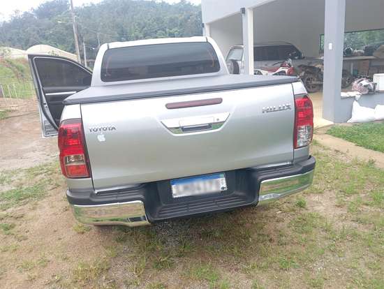 TOYOTA-HILUX-2.7 SR 4X2 CD 16V FLEX 4P AUTOMÁTICO TOYOTA-HILUX-2018
