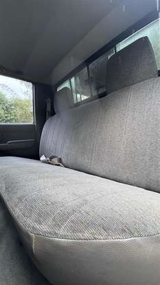TOYOTA-HILUX-2001