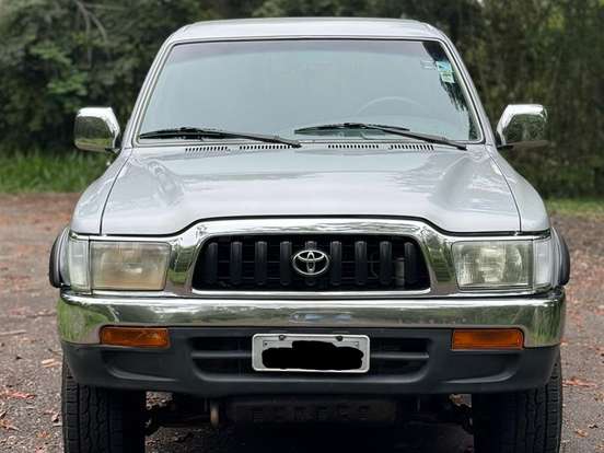 TOYOTA-HILUX-3.0 SRV 4X2 CD 8V DIESEL 4P MANUAL TOYOTA-HILUX-2001