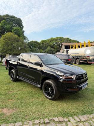 TOYOTA HILUX 2.8 D-4D TURBO DIESEL CD SRX 4X4 AUTOMÁTICO