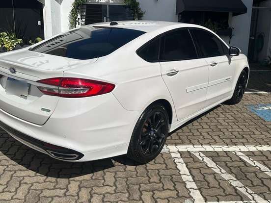 FORD-FUSION-2.0 SEL 16V GASOLINA 4P AUTOMÁTICO FORD-FUSION-2017