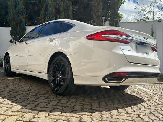 FORD-FUSION-2.0 SEL 16V GASOLINA 4P AUTOMÁTICO FORD-FUSION-2017