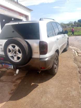 TOYOTA-RAV4-2003