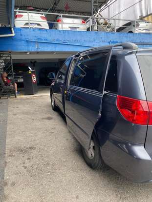 TOYOTA-SIENNA-3.5 V6 24V GASOLINA LE AWD 4P AUTOMÁTICO TOYOTA-SIENNA-2007