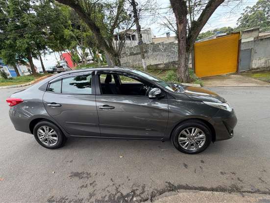 TOYOTA-YARIS-1.5 16V FLEX SEDAN XL PLUS CONNECT MULTIDRIVE TOYOTA-YARIS-2020