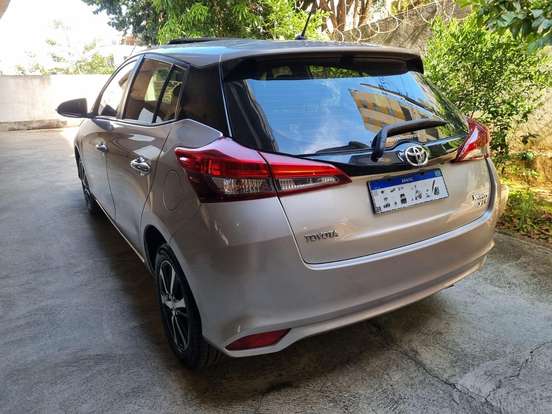 TOYOTA-YARIS-1.5 16V FLEX XLS MULTIDRIVE TOYOTA-YARIS-2018