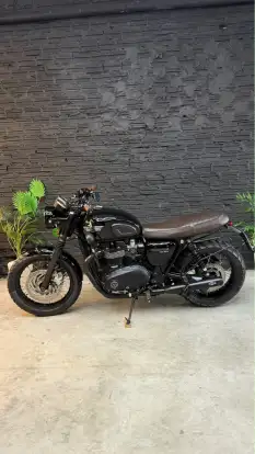 TRIUMPH-BONNEVILLE T120 BLACK 1200 TRIUMPH-BONNEVILLE T120 BLACK 1200-2018