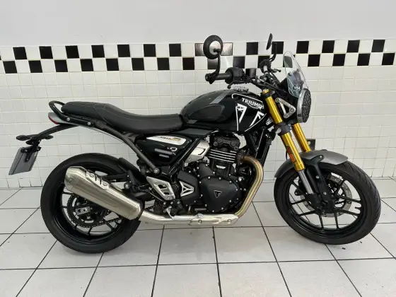 TRIUMPH SPEED 400 