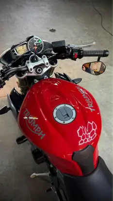 TRIUMPH-STREET TRIPLE 675 ABS-2015