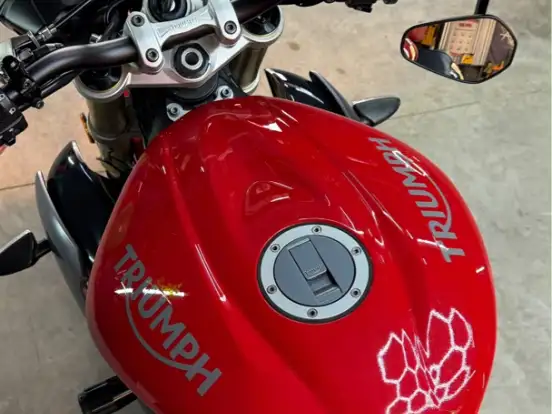 TRIUMPH-STREET TRIPLE 675 ABS TRIUMPH-STREET TRIPLE 675 ABS-2015