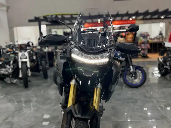 TRIUMPH-TIGER 1200 BLACK EDITION-2023