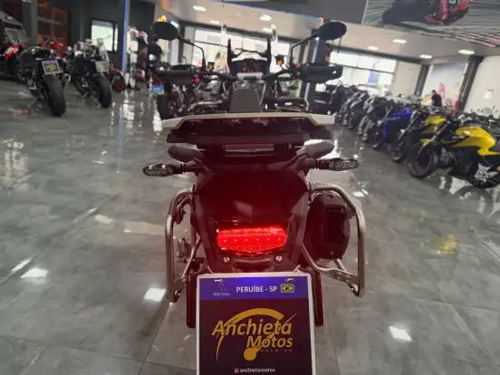 TRIUMPH-TIGER 1200 BLACK EDITION-2023