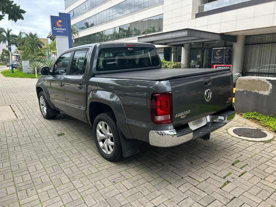 VOLKSWAGEN-AMAROK-2.0 HIGHLINE 4X4 CD 16V TURBO INTERCOOLER DIESEL 4P AUTOMÁTICO VOLKSWAGEN-AMAROK-2018