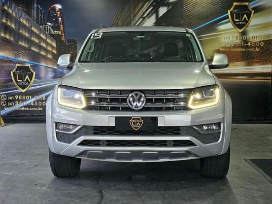 VOLKSWAGEN-AMAROK-2.0 HIGHLINE 4X4 CD 16V TURBO INTERCOOLER DIESEL 4P AUTOMÁTICO VOLKSWAGEN-AMAROK-2019