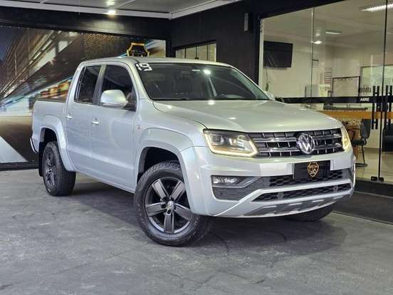 VOLKSWAGEN-AMAROK-2.0 HIGHLINE 4X4 CD 16V TURBO INTERCOOLER DIESEL 4P AUTOMÁTICO VOLKSWAGEN-AMAROK-2019