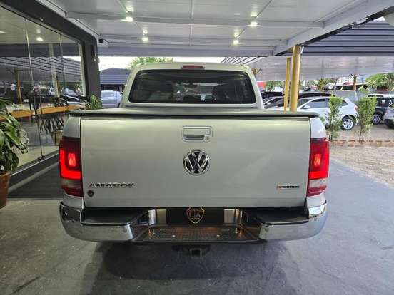 VOLKSWAGEN-AMAROK-2019
