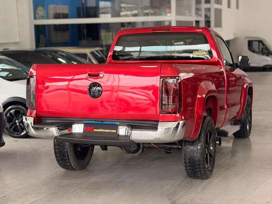 VOLKSWAGEN-AMAROK-2015
