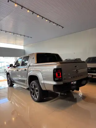 VOLKSWAGEN-AMAROK-2024