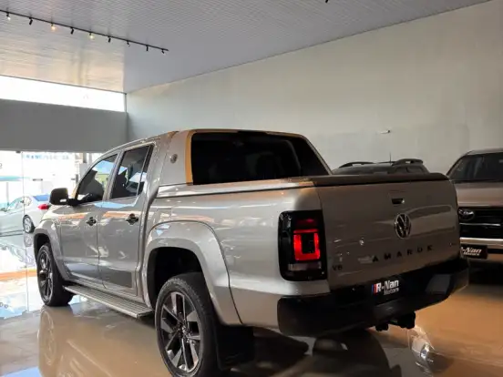 VOLKSWAGEN-AMAROK-3.0 V6 TDI DIESEL EXTREME CD 4MOTION AUTOMÁTICO VOLKSWAGEN-AMAROK-2024