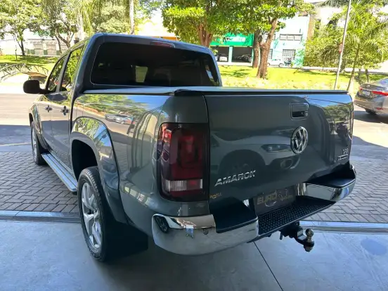 VOLKSWAGEN-AMAROK-3.0 V6 TDI DIESEL HIGHLINE CD 4MOTION AUTOMÁTICO VOLKSWAGEN-AMAROK-2024