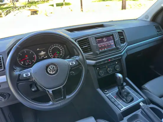 VOLKSWAGEN-AMAROK-2024