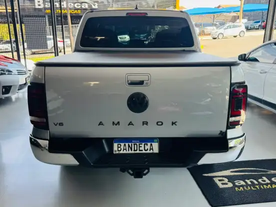 VOLKSWAGEN-AMAROK-3.0 V6 TDI DIESEL HIGHLINE CD 4MOTION AUTOMÁTICO VOLKSWAGEN-AMAROK-2024