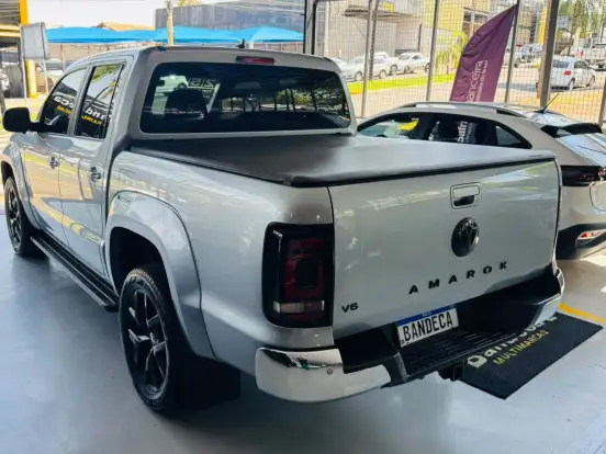 VOLKSWAGEN-AMAROK-3.0 V6 TDI DIESEL HIGHLINE CD 4MOTION AUTOMÁTICO VOLKSWAGEN-AMAROK-2024