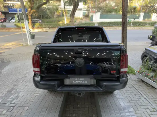 VOLKSWAGEN-AMAROK-2023