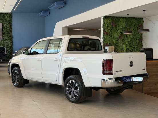 VOLKSWAGEN-AMAROK-3.0 V6 TDI DIESEL HIGHLINE CD 4MOTION AUTOMÁTICO VOLKSWAGEN-AMAROK-2024