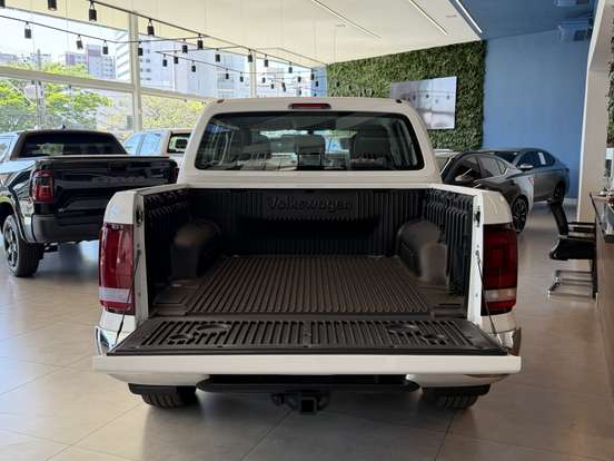 VOLKSWAGEN-AMAROK-3.0 V6 TDI DIESEL HIGHLINE CD 4MOTION AUTOMÁTICO VOLKSWAGEN-AMAROK-2024