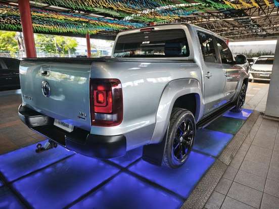VOLKSWAGEN-AMAROK-2022
