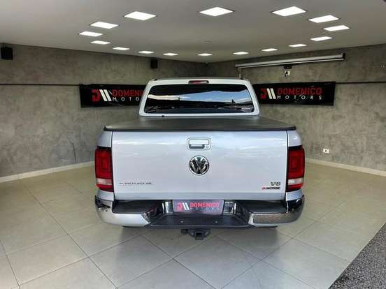 VOLKSWAGEN-AMAROK-2018