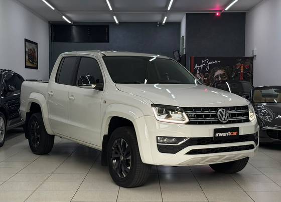 VOLKSWAGEN AMAROK 3.0 V6 TDI DIESEL HIGHLINE CD 4MOTION AUTOMÁTICO